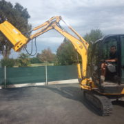 DA73 su JCB 8025